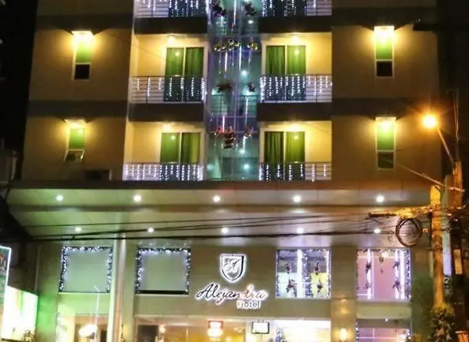 Oyo 456 Festive Manille