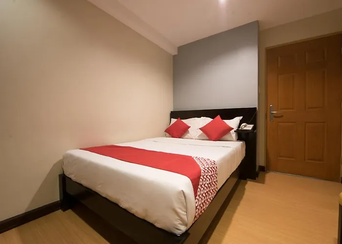 Hotel Oyo 456 Festive 2*