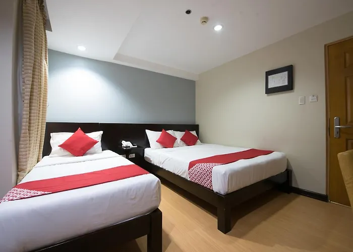Oyo 456 Festive Hotel Manille