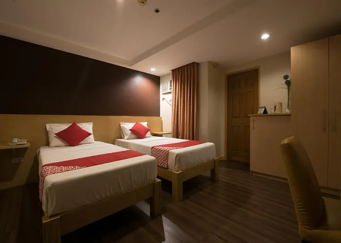Hotel Oyo 456 Festive Manille