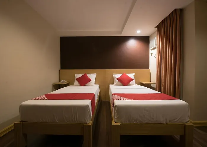 Oyo 456 Festive Hotel 2*