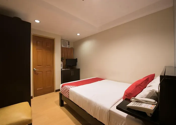 Oyo 456 Festive Hotel 2*
